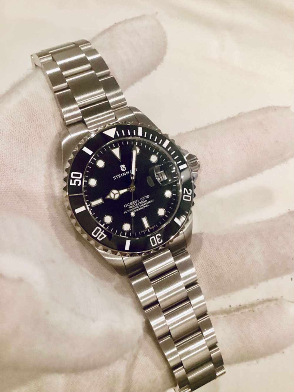 * SOLD* STEINHART Ocean One 39 Black Ceramic Bezel Premium SWISS Automatic Watch